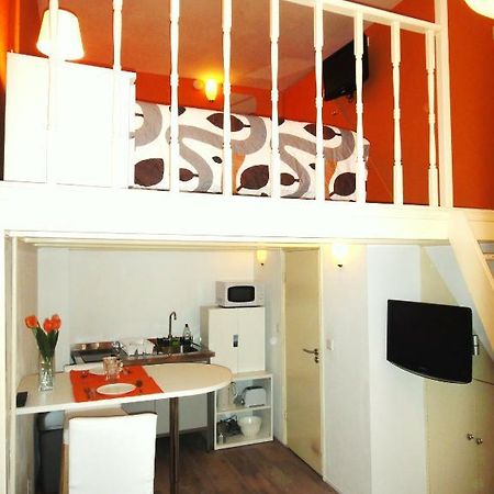 Orange Suite Studio Amsterdam Pokoj fotografie